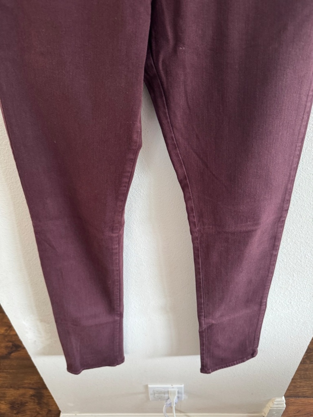 J Brand Tyler Murlow Burgundy Skinny Jeans Size 29 - Picture 3 of 9